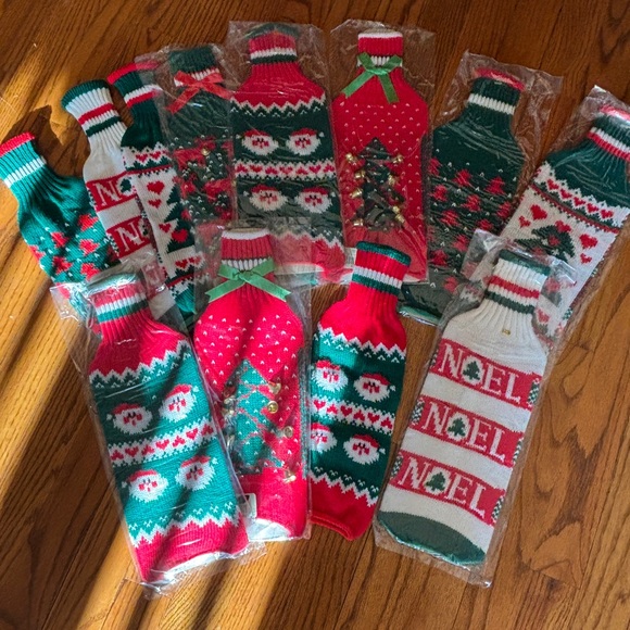12 CHRISTMAS BOTTLE SWEATERS - Picture 10 of 10